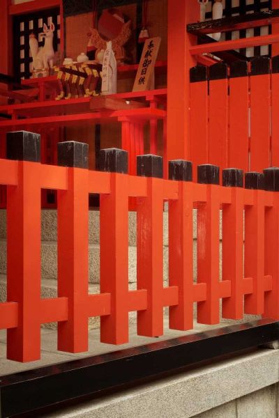 Flaherty, Dennis 아티스트의 Japan, Kyoto Fushimi-Inari-Taisha Shinto shrine작품입니다.